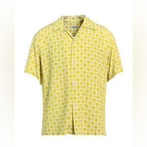 Sandro Cross Patterned Casual Button Down Size M in Lemon Green